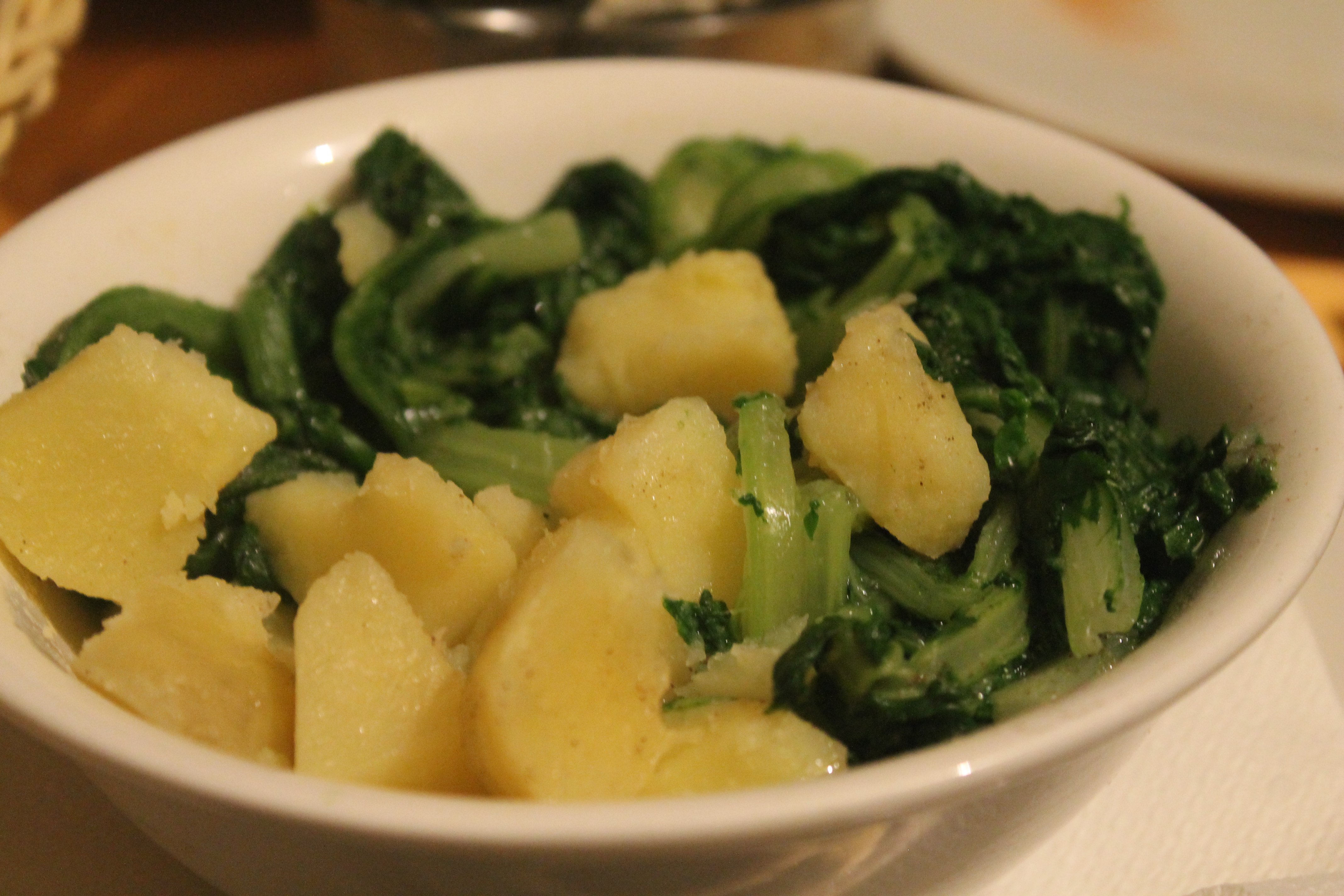 Dalmatian-style Swiss chard with potatoes: the Adriatic's simplest masterpiece